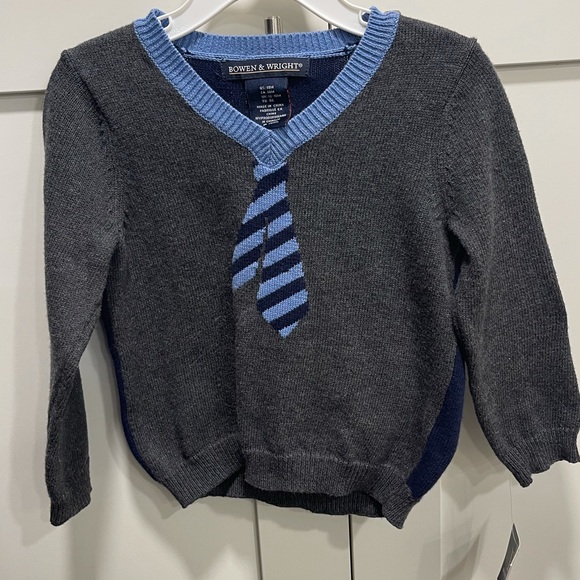 New 18M baby boy sweater with Tie and elbow pads - Picture 4 of 6